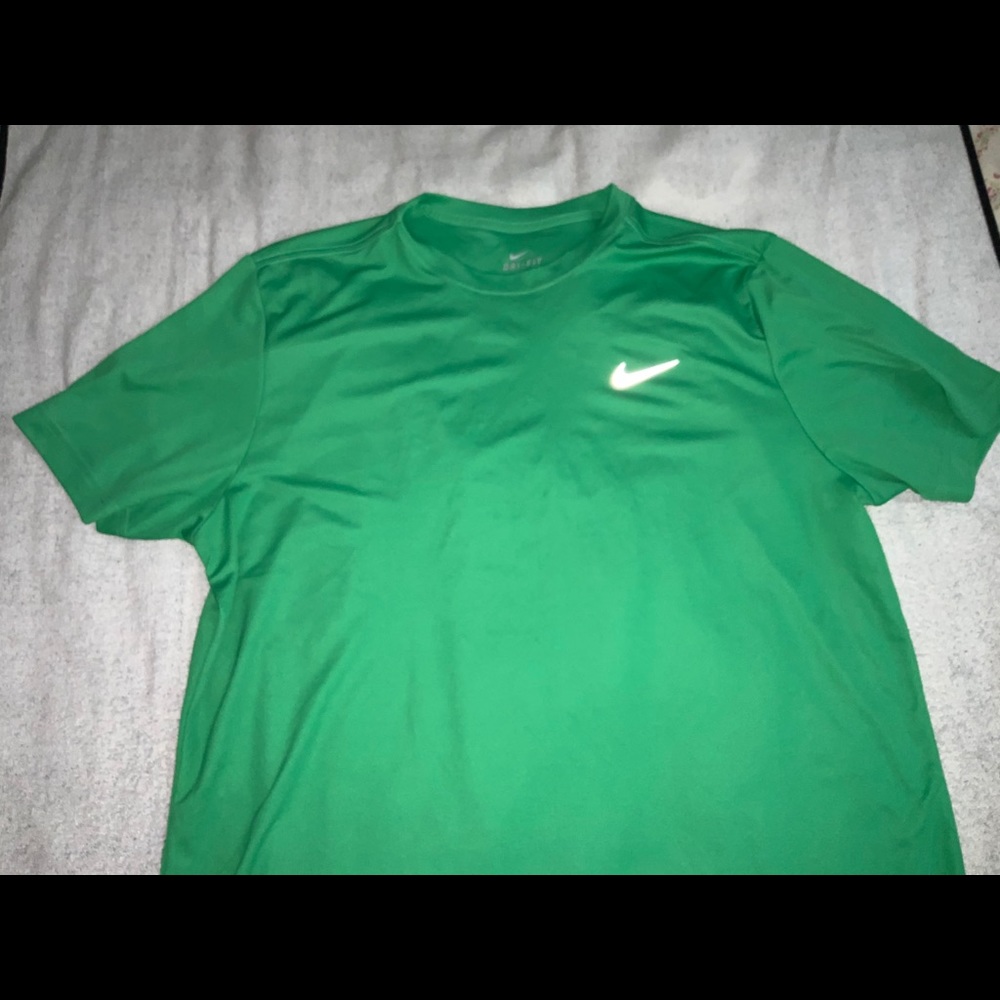 NIKE Dri Fit Short Sleeve T-Shirt Used EUC Mens XL